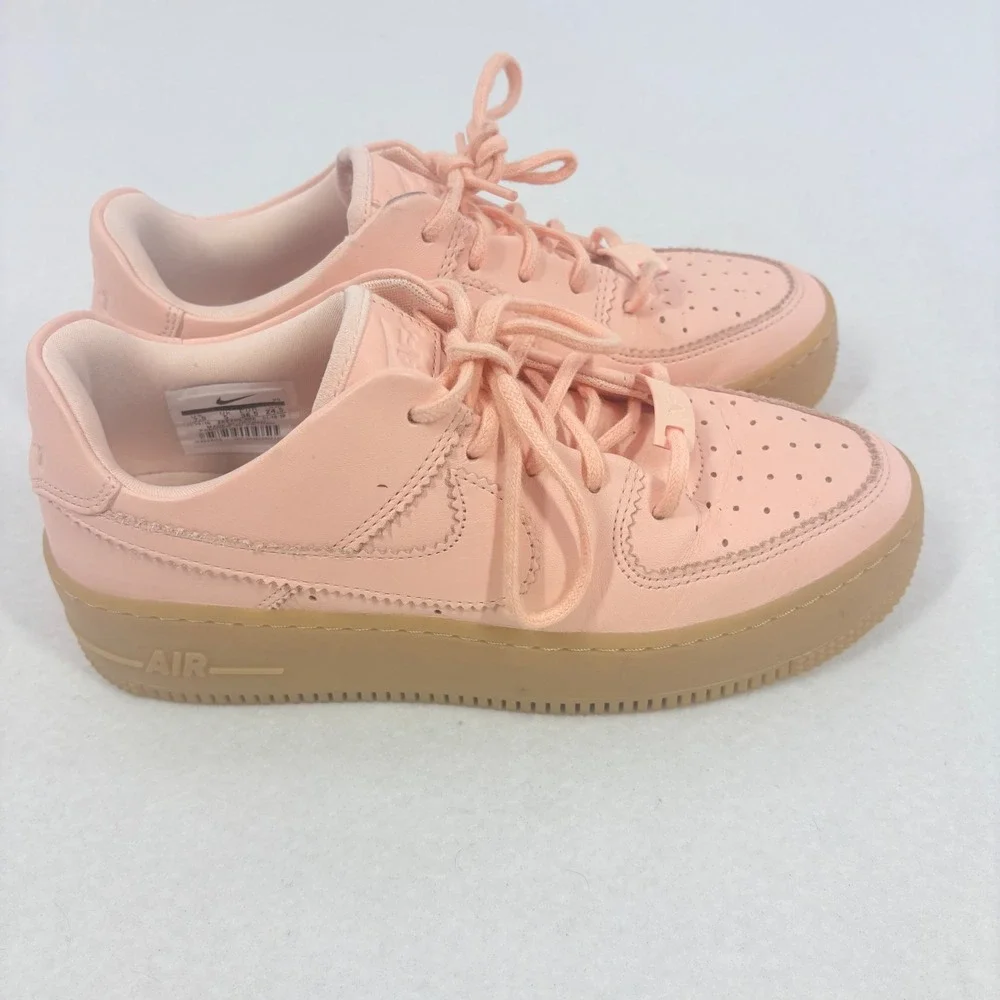 Nike Air Force 1 Sage Low Womens Size 7.5 Pink Athletic Lifestyle Shoes Sneakers